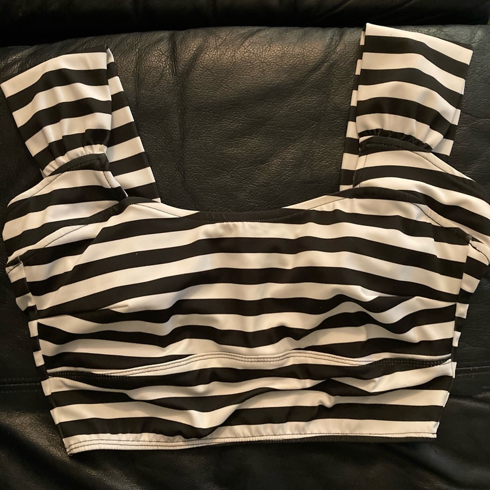 Albion swim top